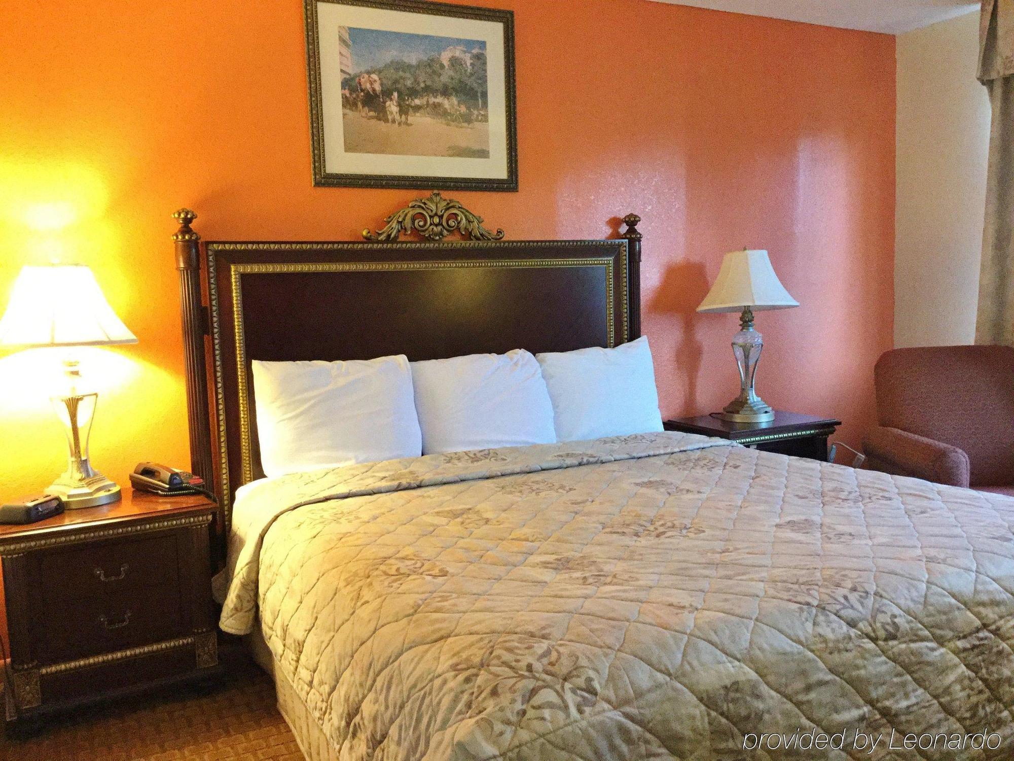 Americas Best Inn & Suites Urbana Εξωτερικό φωτογραφία