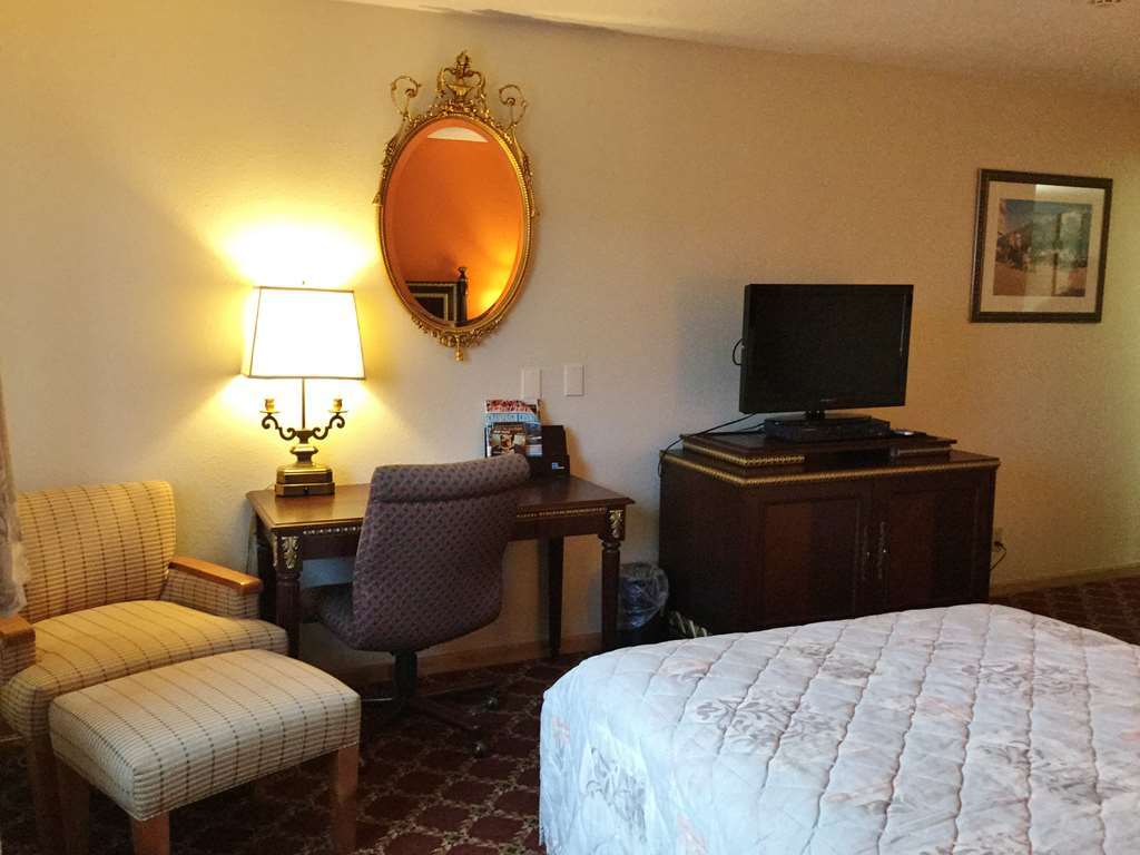 Americas Best Inn & Suites Urbana Δωμάτιο φωτογραφία