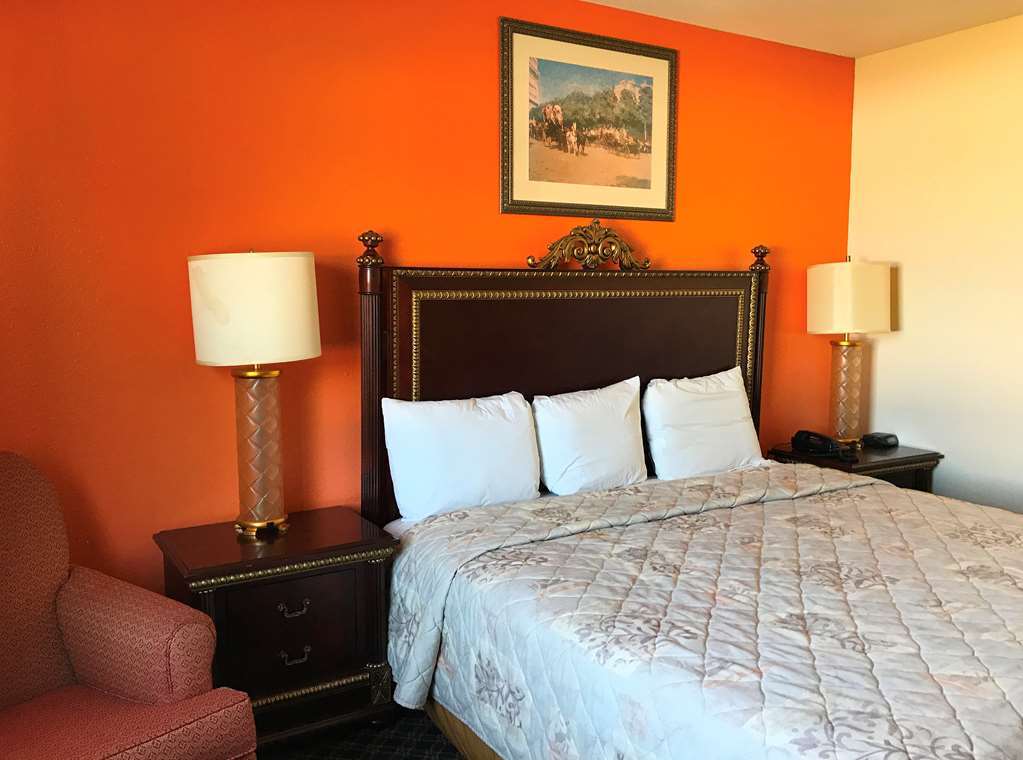 Americas Best Inn & Suites Urbana Δωμάτιο φωτογραφία