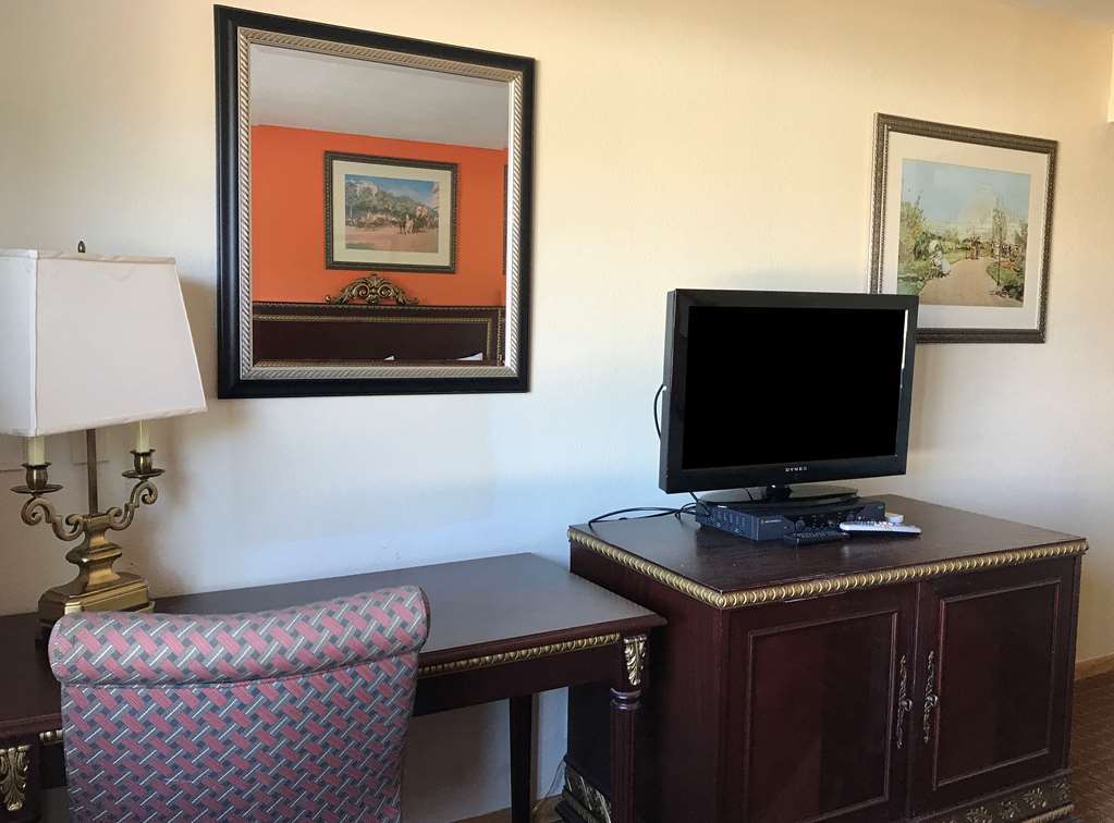 Americas Best Inn & Suites Urbana Δωμάτιο φωτογραφία
