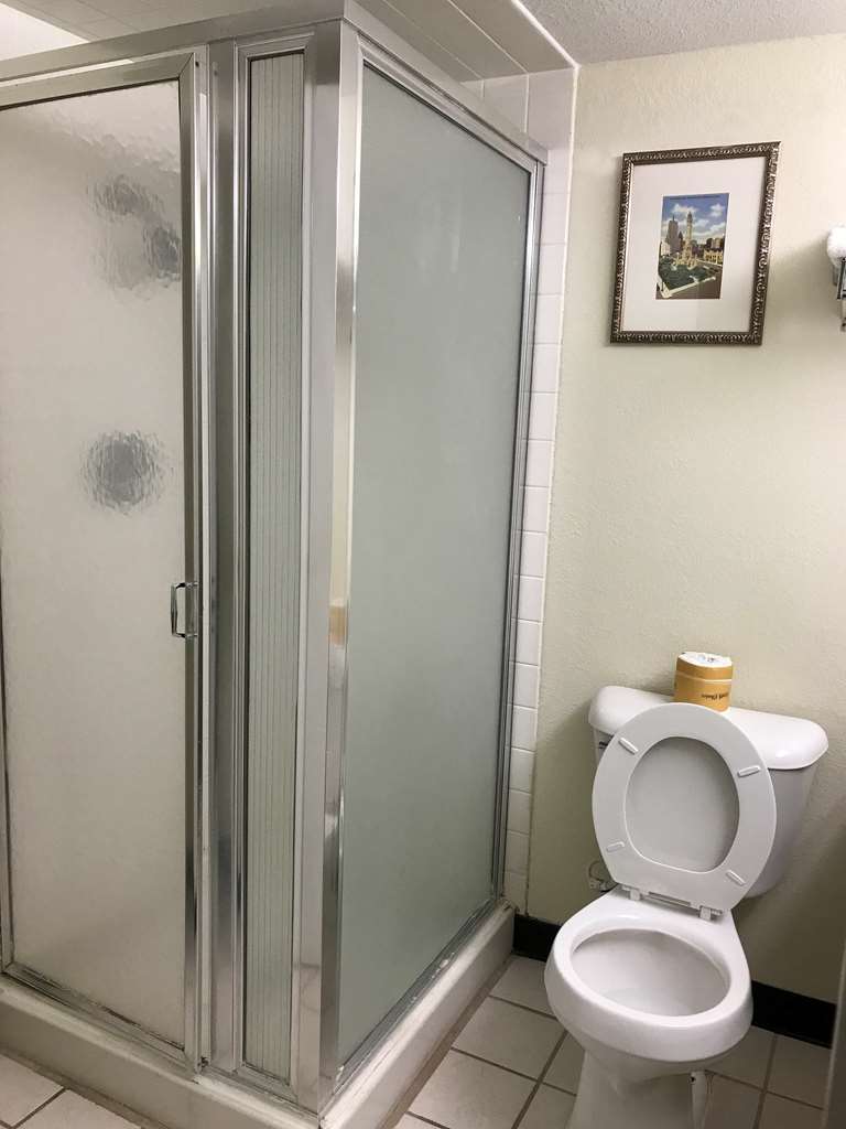 Americas Best Inn & Suites Urbana Δωμάτιο φωτογραφία